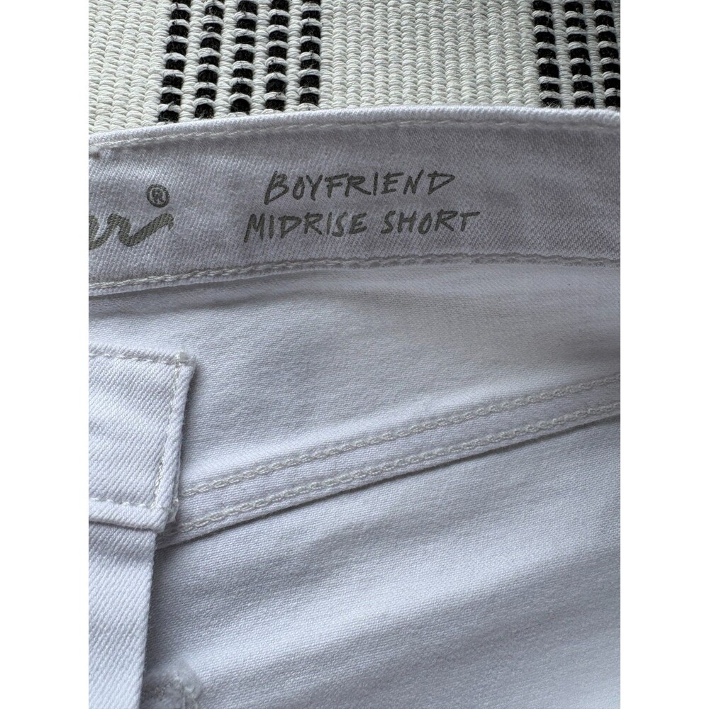 Eddie Bauer NWT White Boyfriend Midrise Size 14 Casual Jean Shorts - Picture 6 of 10